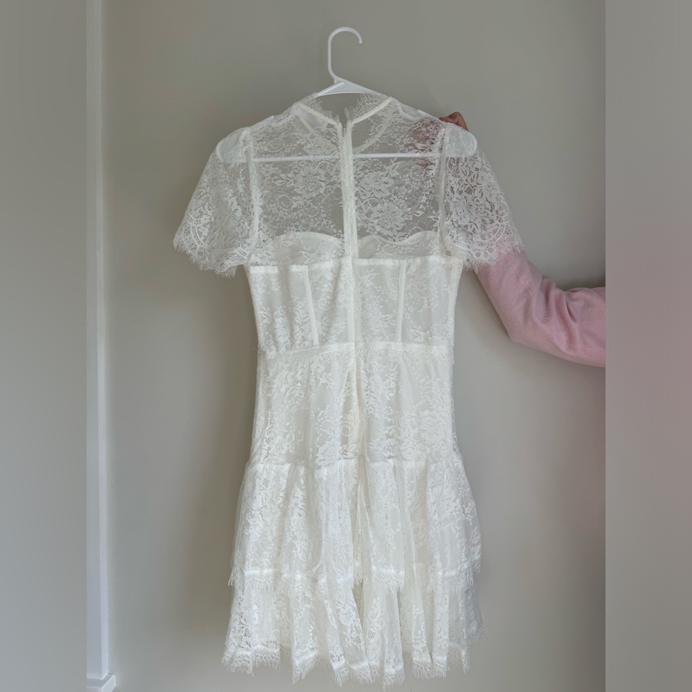 ASTR THE LABEL white dress